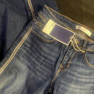 NWT Zara Basic Z1975 Denim Jeans Women's Size 4‎ Blue Distressed Ripped Hem
